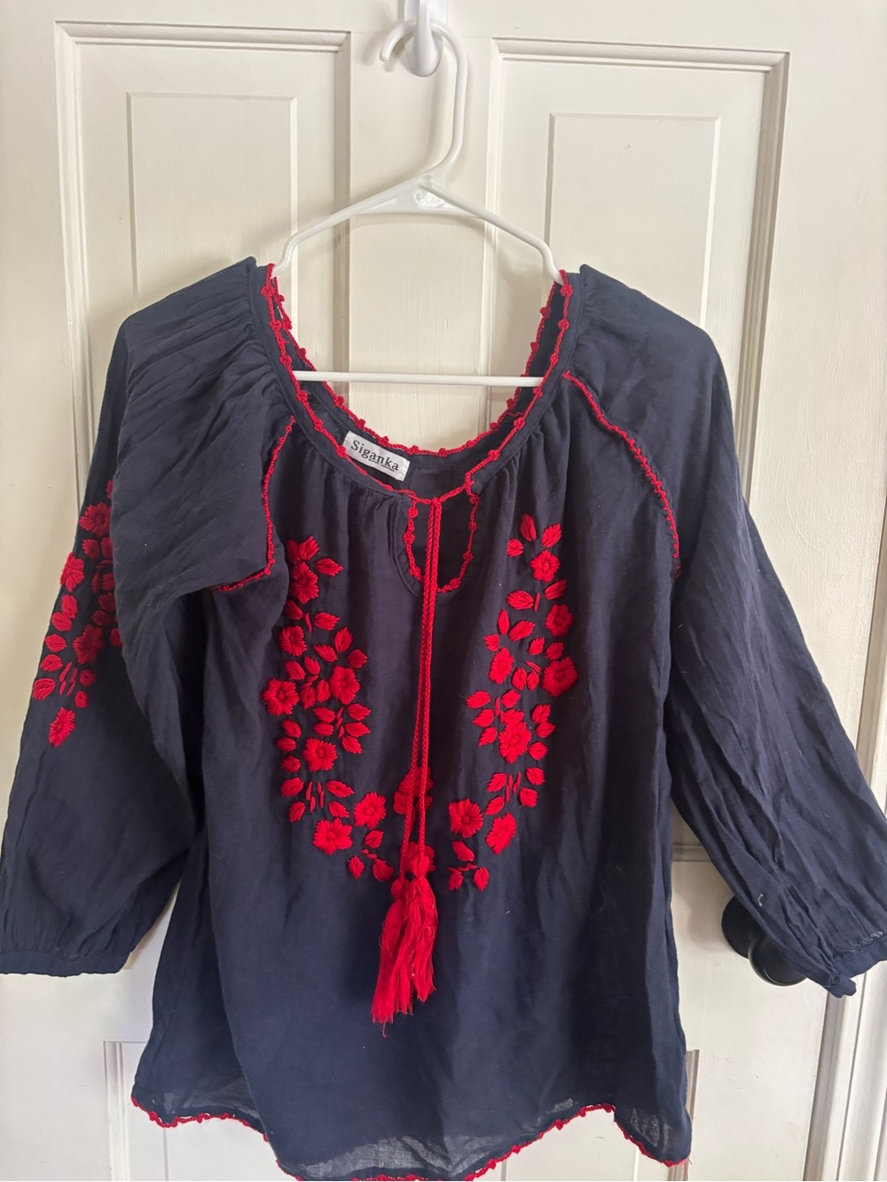 Siganka Womans Navy Shirt with Red Embroidery - Large